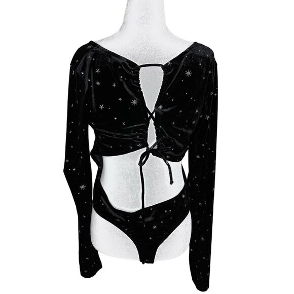 Wild Fable Black Velour Galaxy Lace Up Back Bodysuit L NWT - Picture 4 of 9